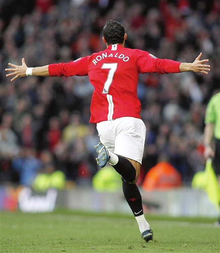 阵容更是令 阵容更是令